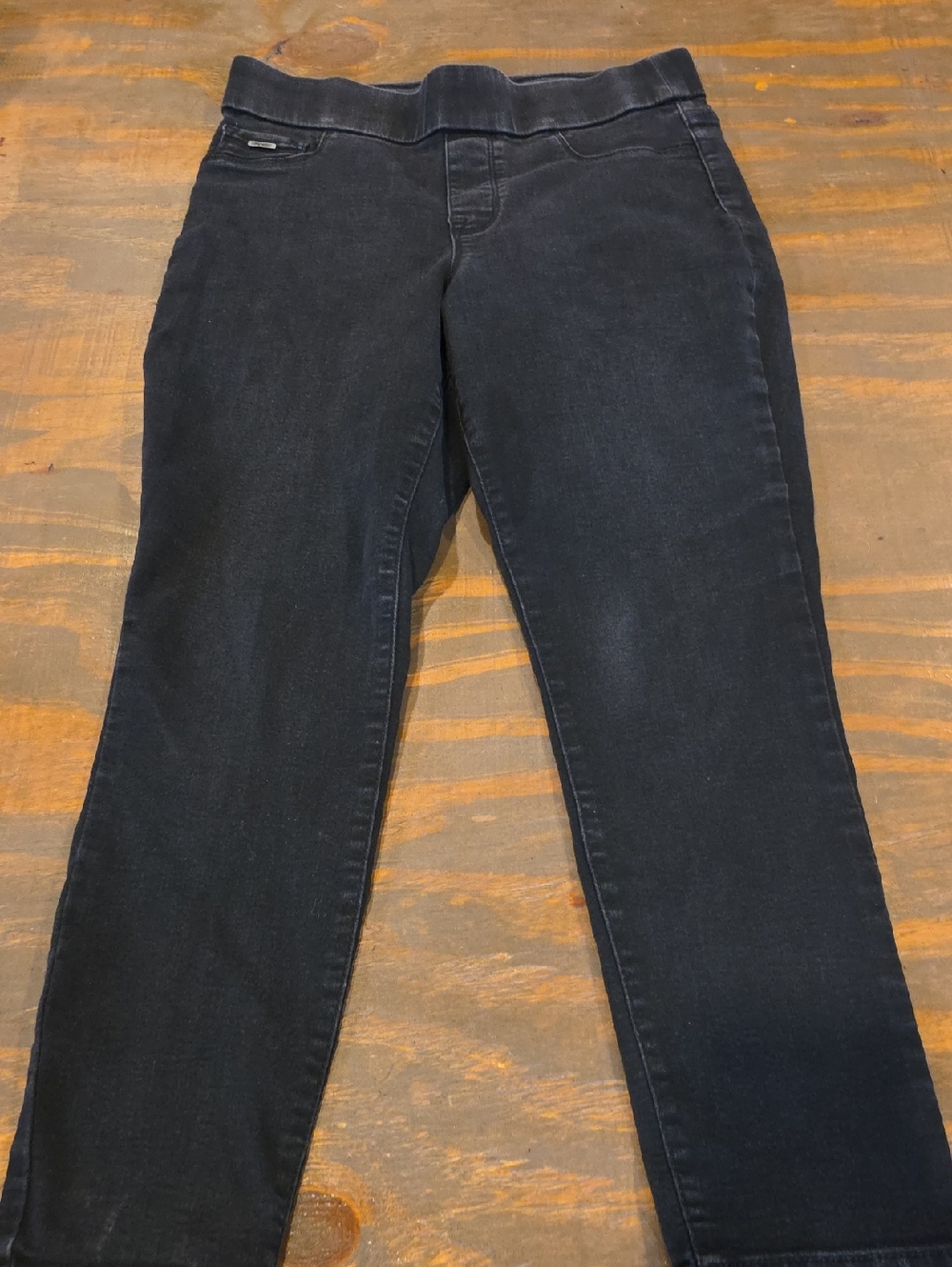 Nine West Dark Black Cropped Stretch Jeans